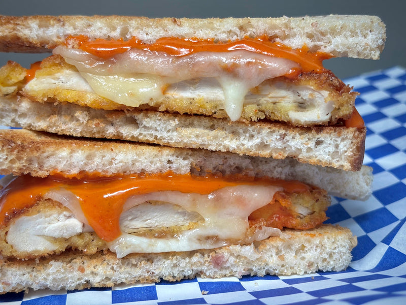 SPICY CHICKEN PARMWICH