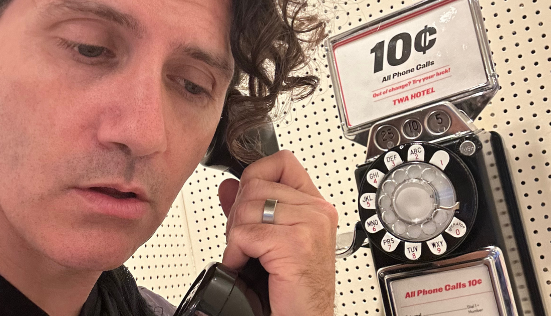 HOT MINUTE W/ JOSEPH GRILLO